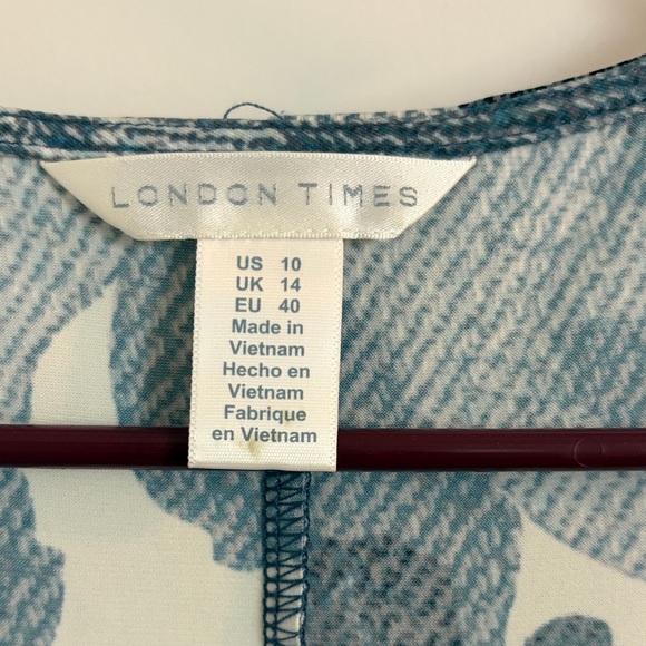 London Times Blue Floral Wrap Dress Size 10 - Picture 2 of 6